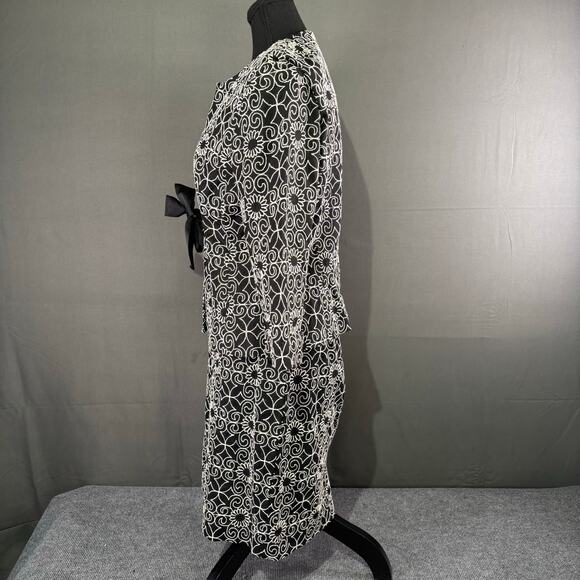 Linen Suit Women’s 6 Bandolino Jacket Skirt Embroidered Floral Corp Black White - Picture 2 of 15